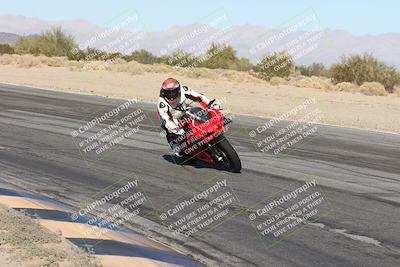 media/Dec-01-2025-Moto Forza (Mon) [[2daa91e15f]]/3-Beginner Group/Session 4 (Turn 10 Inside)/